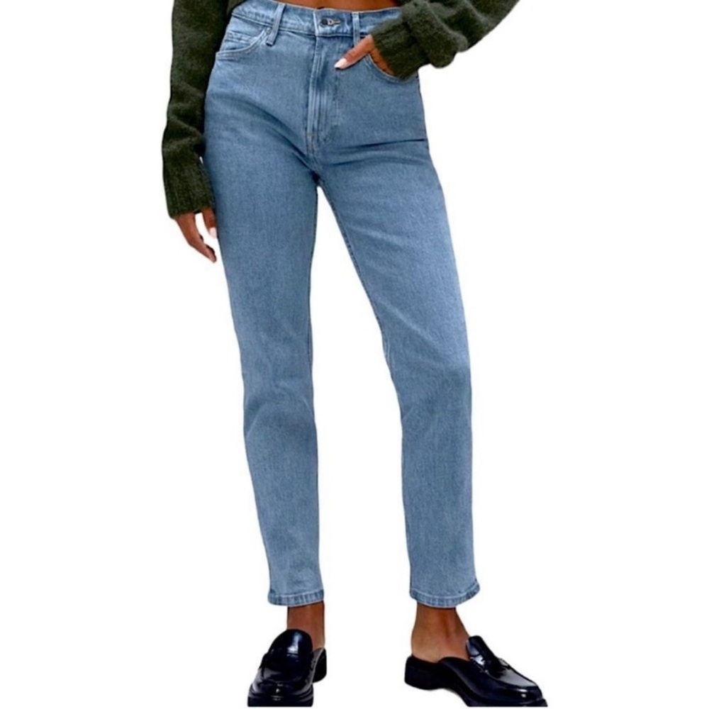 Everlane The Original Cheeky Jean